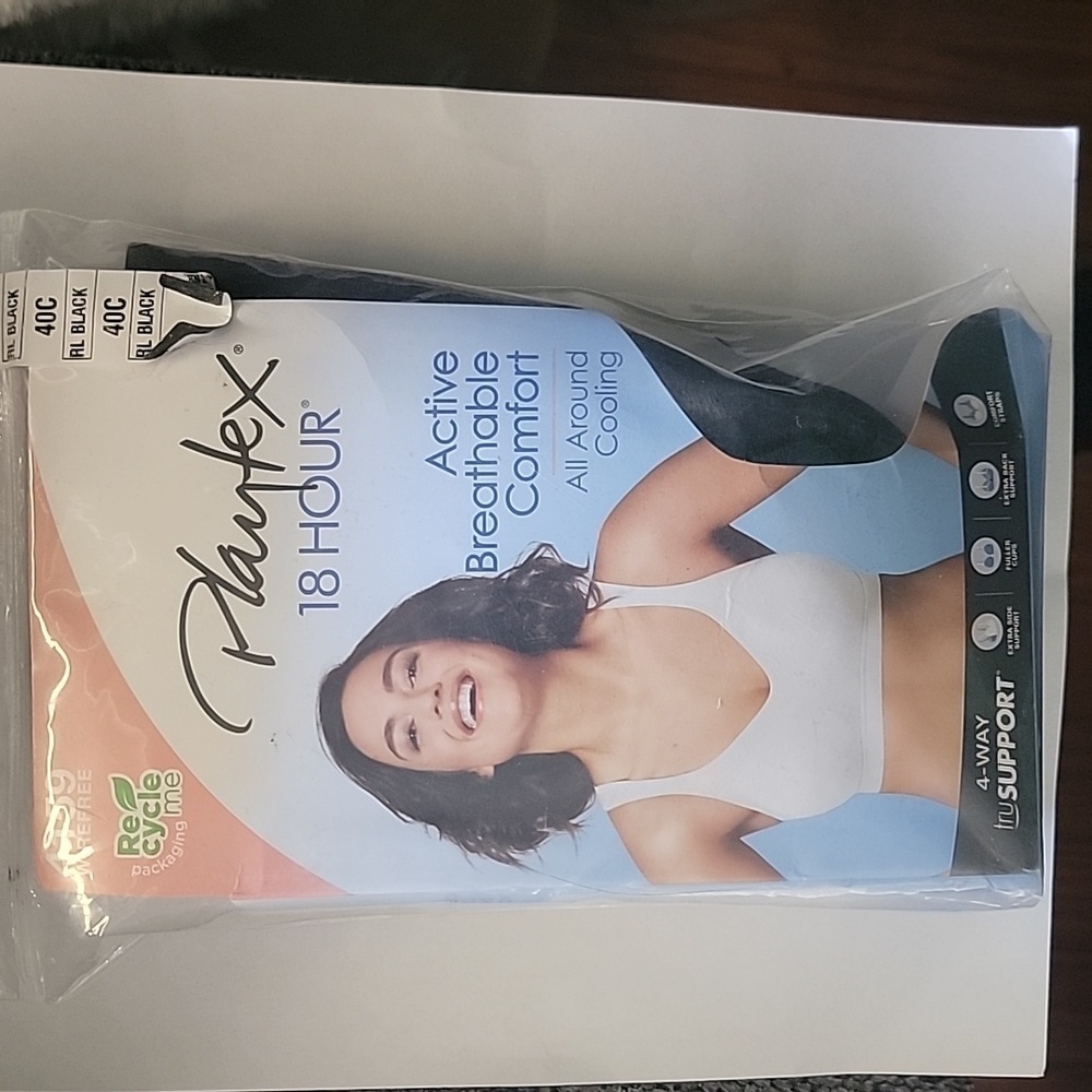 Black 40C Playtex 18 Hour Cooling Wirefree Active Comfort Bra